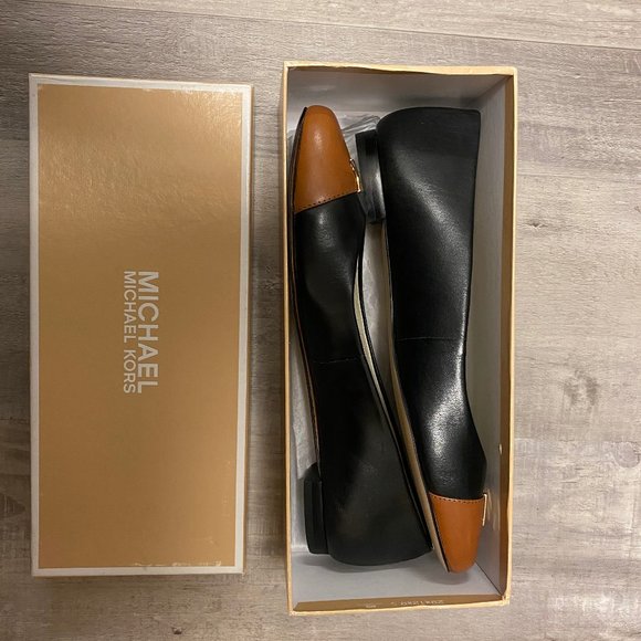 Michael Kors Hayley Ballet Flats - Picture 1 of 4